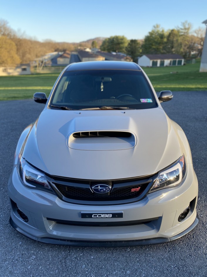 Angel Delgado's 2011 Impreza WRX STI Premium