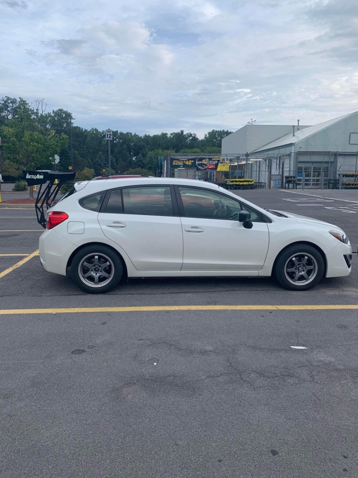 Joshua S's 2016 Impreza Base, Hatchback 