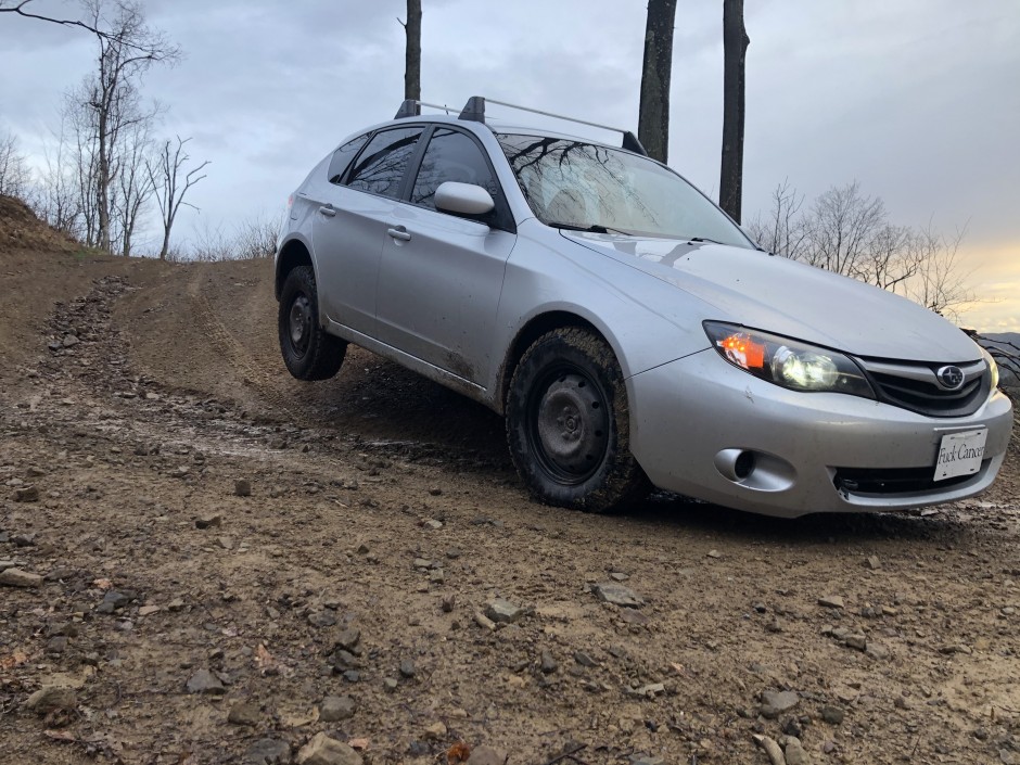 Dylan Lascoli's 2011 Impreza 2.5i