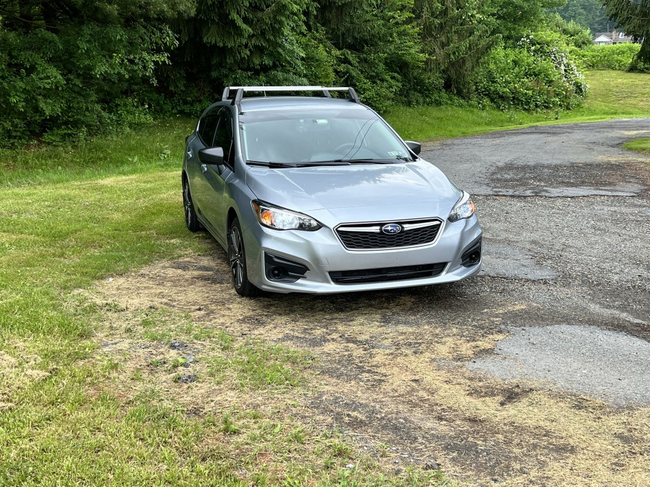 scott R's 2018 Impreza Base