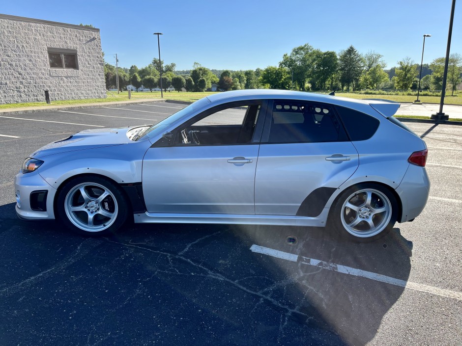 Terry Stephens Jr's 2011 Impreza Sti hatchback 