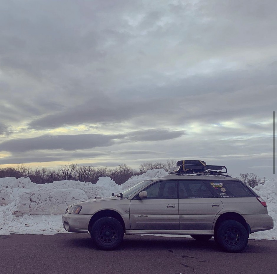 Mark C's 2003 Outback LL Bean