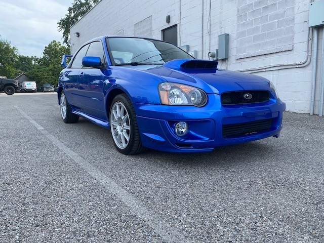 Joe Johnston 's 2005 Impreza WRX STI 2.5 STI