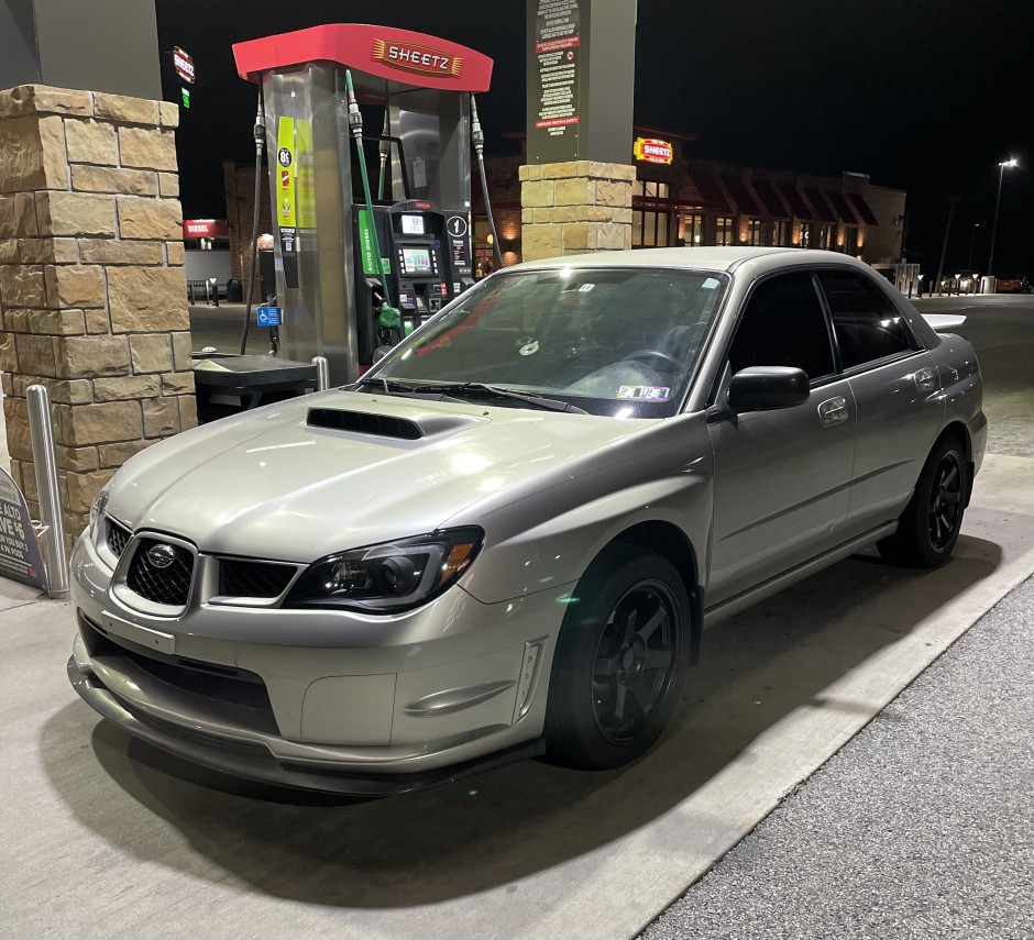 Brandon Travis's 2007 Impreza 2.5i