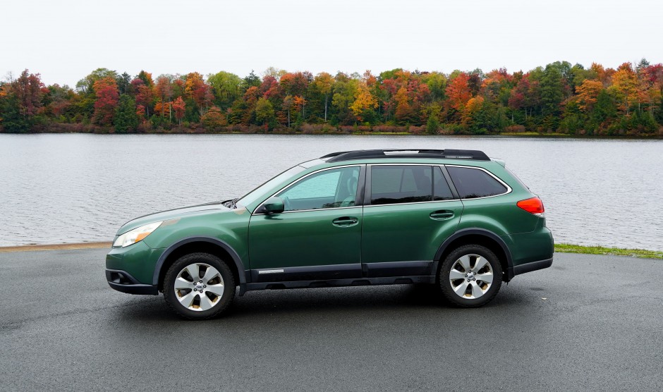 Nina H's 2011 Outback 2.5i