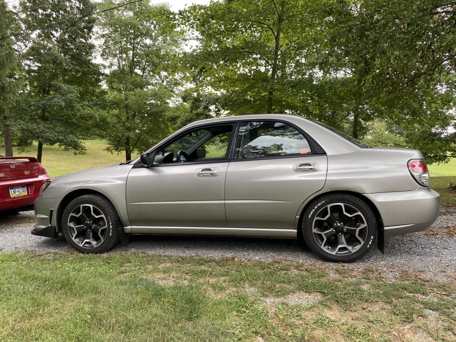 Kristen  Oneal's 2006 Impreza 2.5i