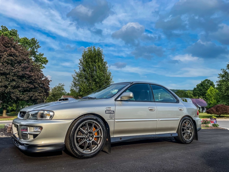 Ryan Y's 2000 Impreza 2.5RS