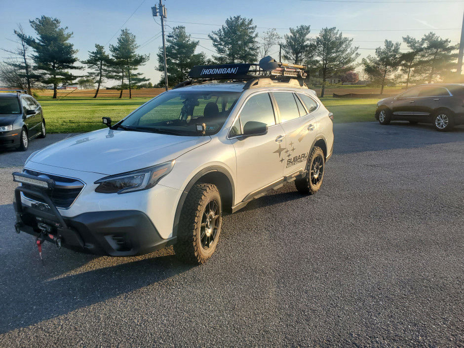 Dan herr's 2020 Outback Base