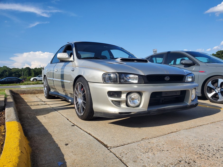 Aaron  W's 2000 Impreza 2.5RS