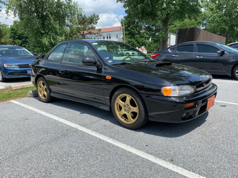 Christian L's 1998 Impreza 2.5RS Coupe