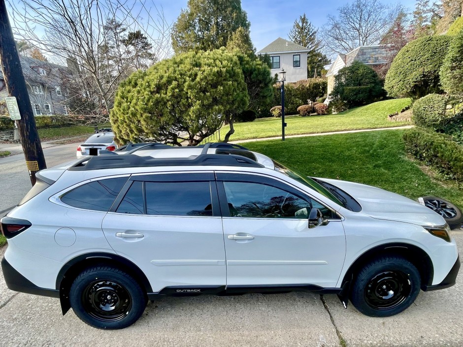 Vincent B's 2021 Outback Onyx XT