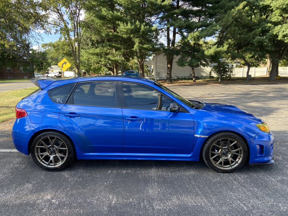 Luis Arturo  Loayza 's 2011 Impreza WRX STI Hatchback 