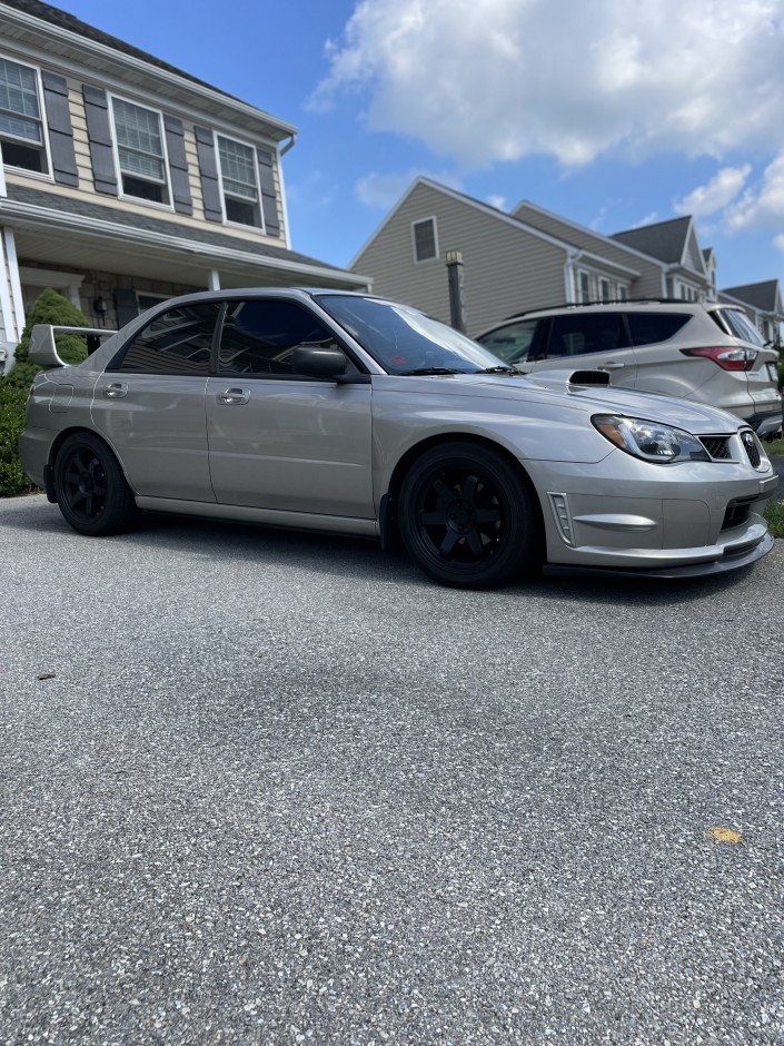 Brandon Travis's 2007 Impreza 2.5i