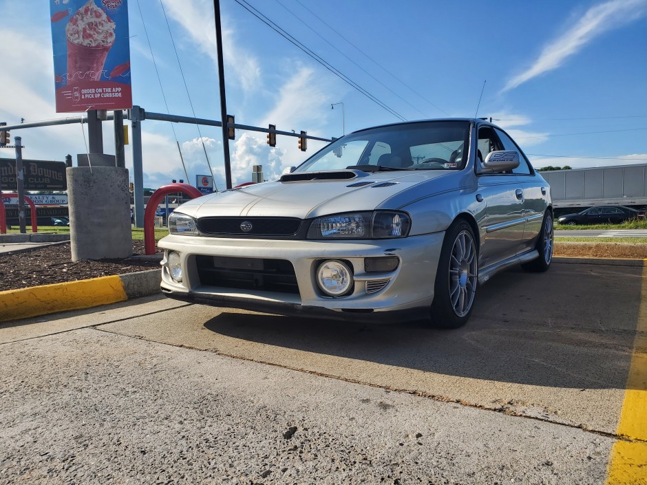 Aaron  W's 2000 Impreza 2.5RS