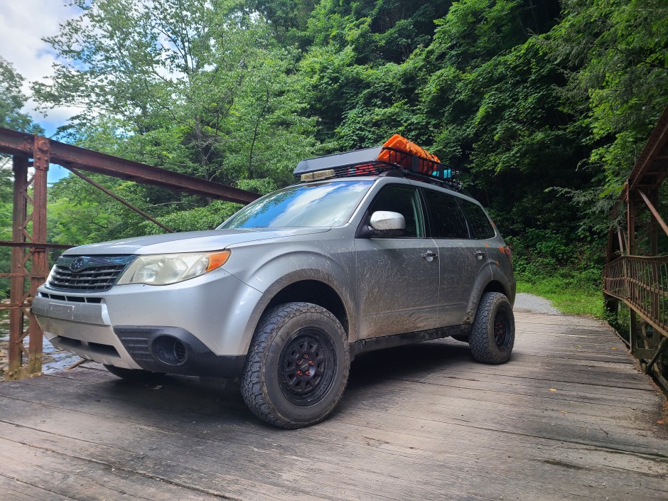 Ethan J's 2010 Forester L