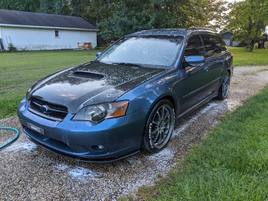 Nick G's 2005 Legacy GT wagon