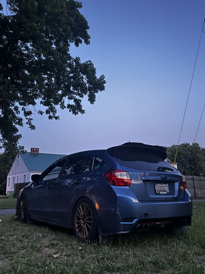 Ray B's 2016 Impreza Premium 