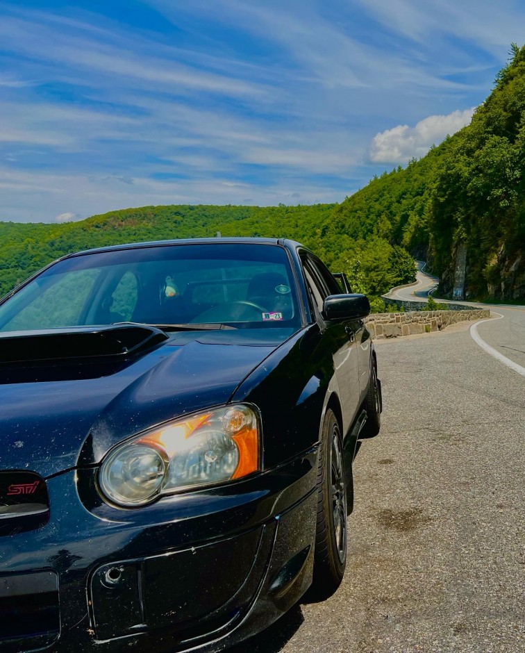 Ryan Thurs's 2005 Impreza WRX STI