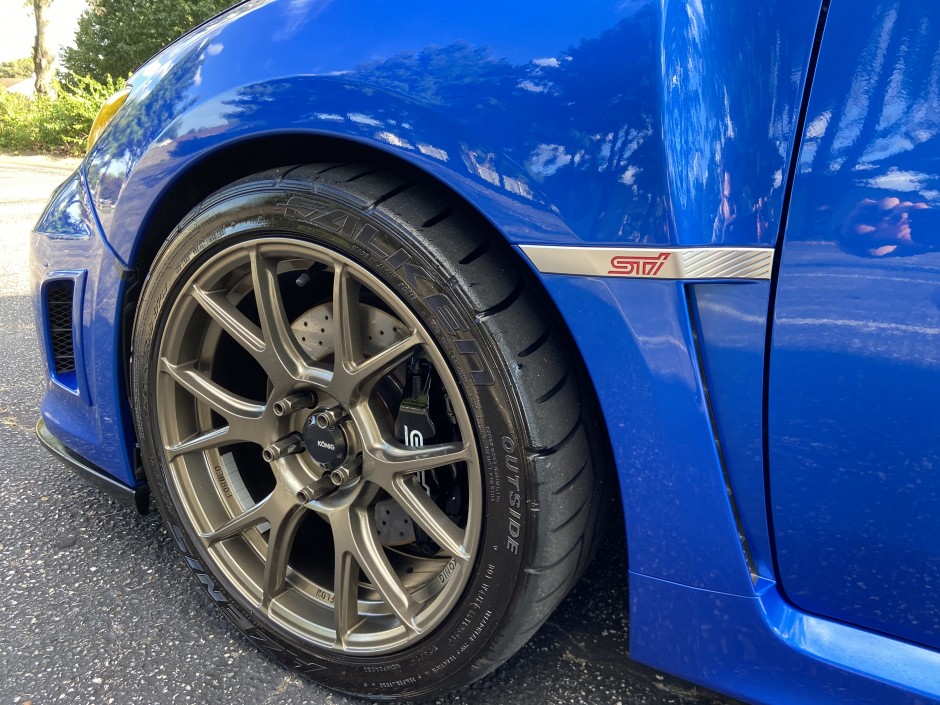 Luis Arturo  Loayza 's 2011 Impreza WRX STI Hatchback 