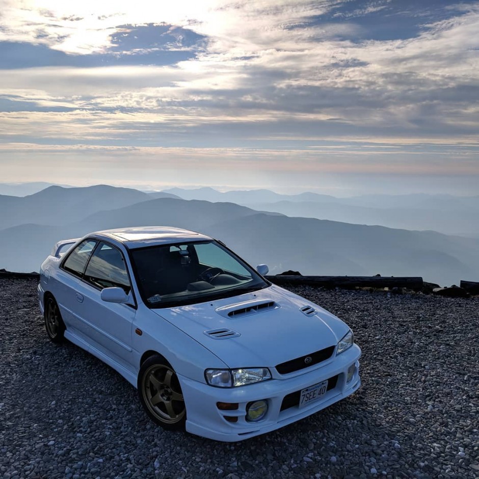 Nick Rabchenuk's 2001 Impreza 2.5RS Coupe