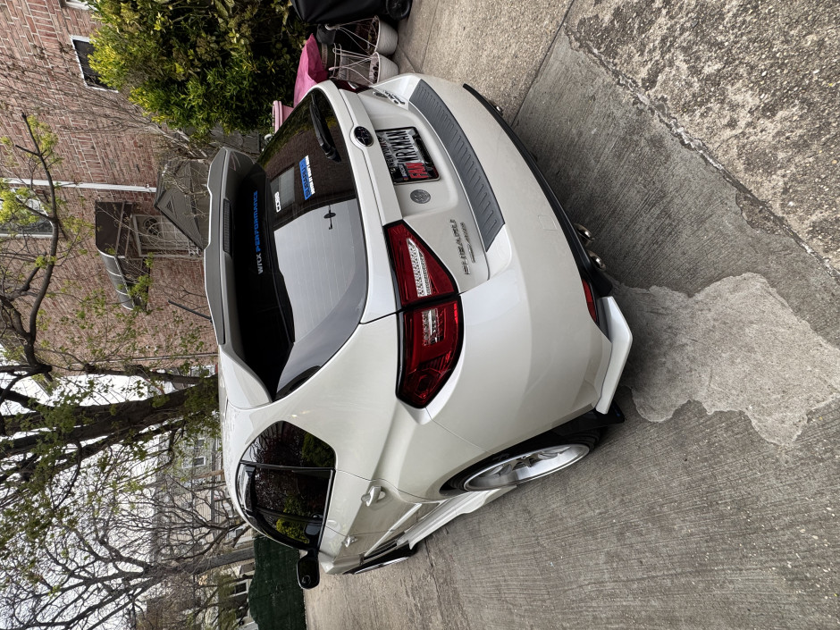 Marlon V's 2011 Impreza WRX 2.5rs