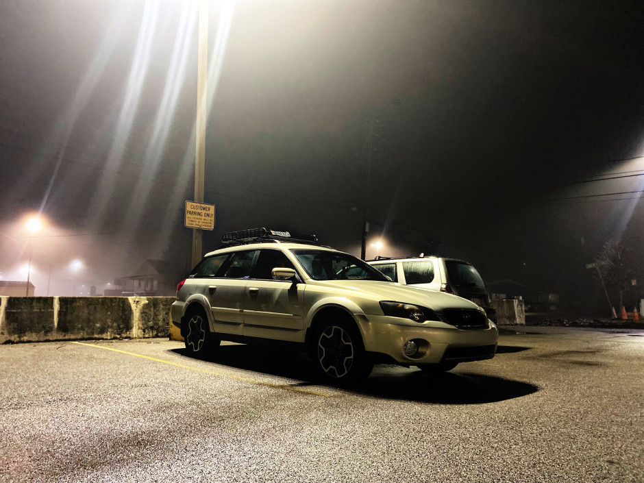 Zachary Lukens's 2006 Outback 3.0 R