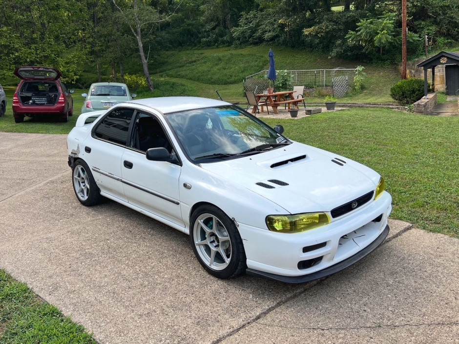 CODY H's 1999 Impreza L
