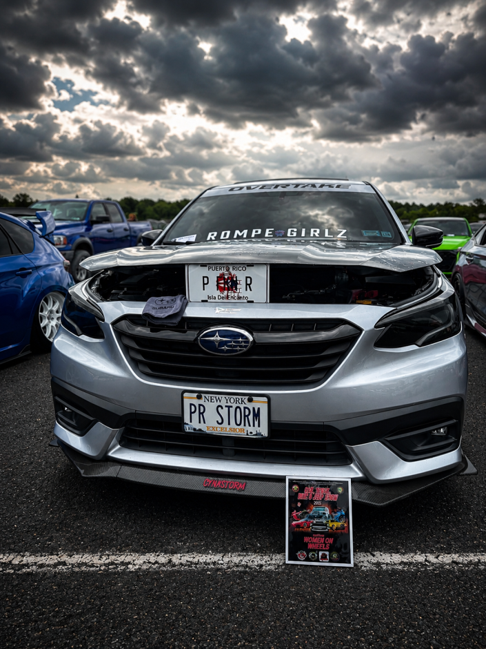 Cynthia R's 2022 Legacy Sport Heat-managed exhaust routing
