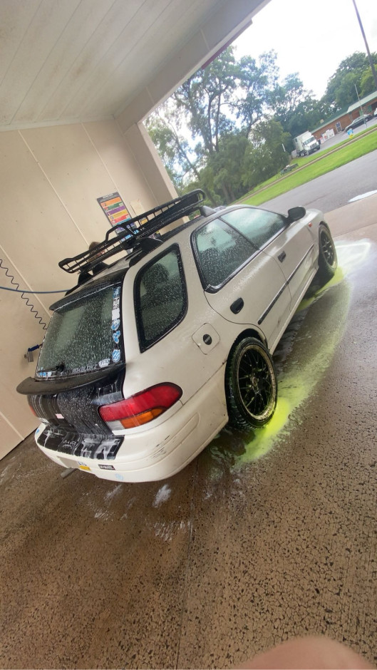 Caden Kappos's 1998 Impreza 