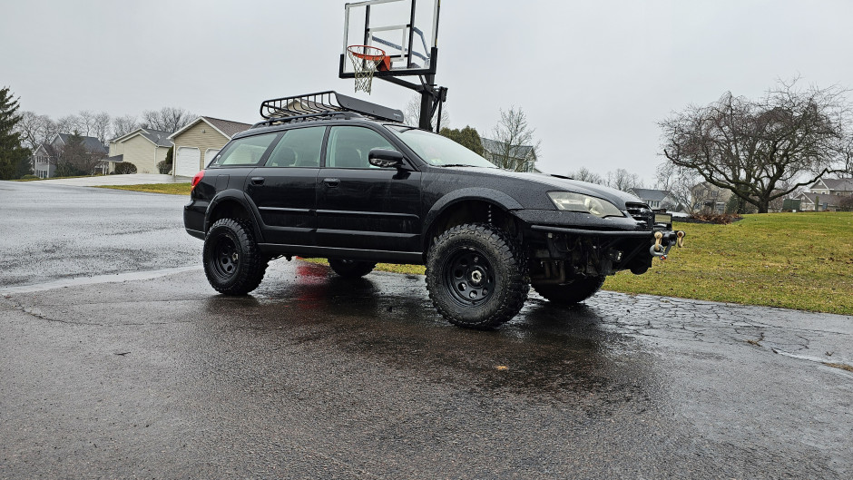 Samuel Holman's 2005 Outback 3.0R LL Bean