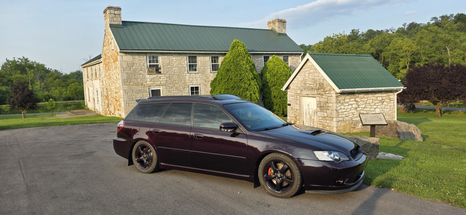 JOHN E's 2005 Legacy 2.5 GT