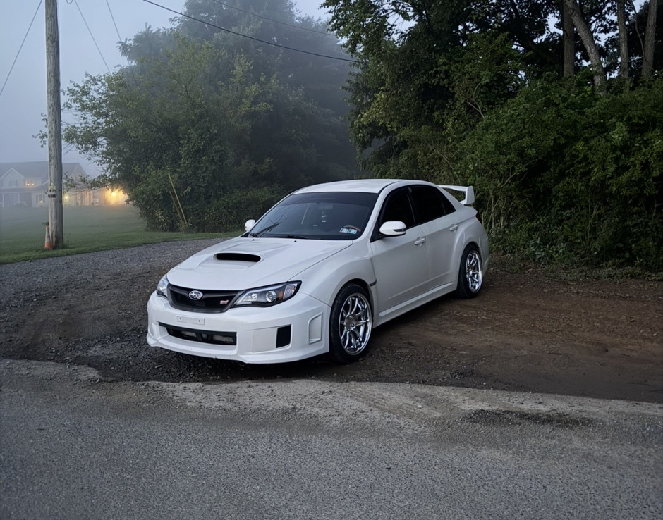Luke  B's 2014 Impreza WRX STI