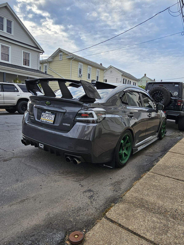 Catherine Plaisted's 2018 Crosstrek Premium