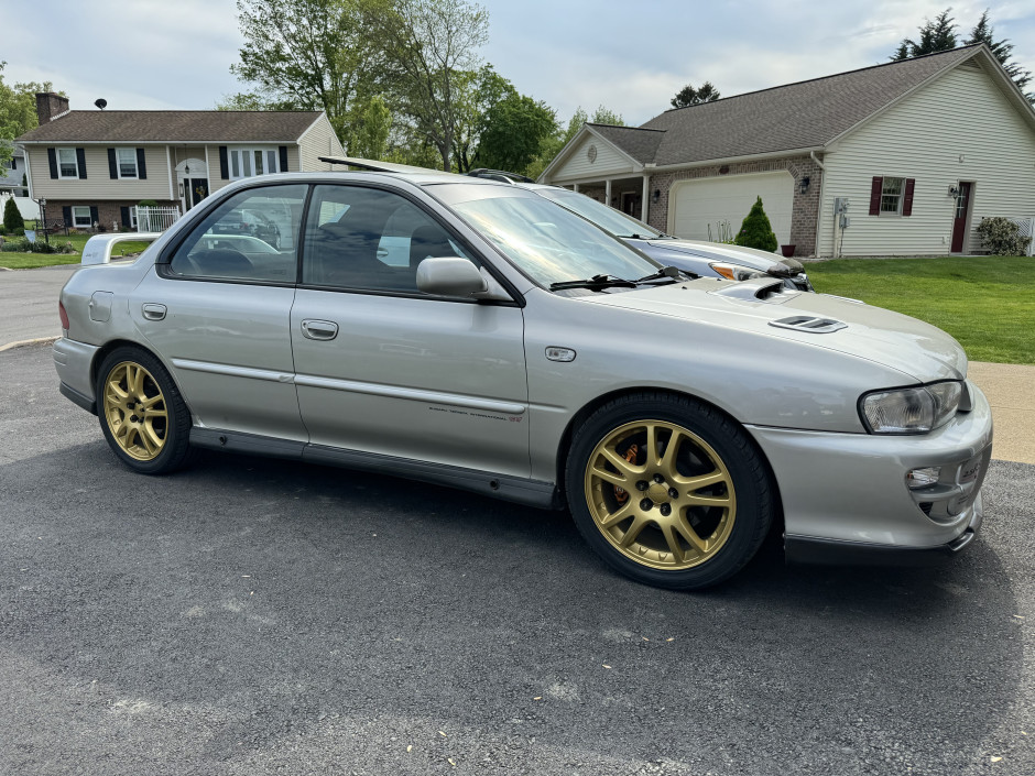 Ryan Young's 2000 Impreza 2.5RS