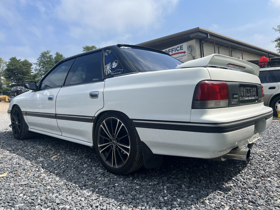 Jason M's 1992 Legacy L