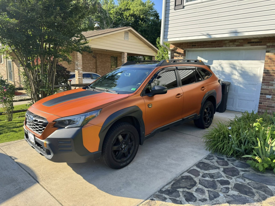 Aaron M's 2022 Outback Wilderness wrapped over magnetite gray