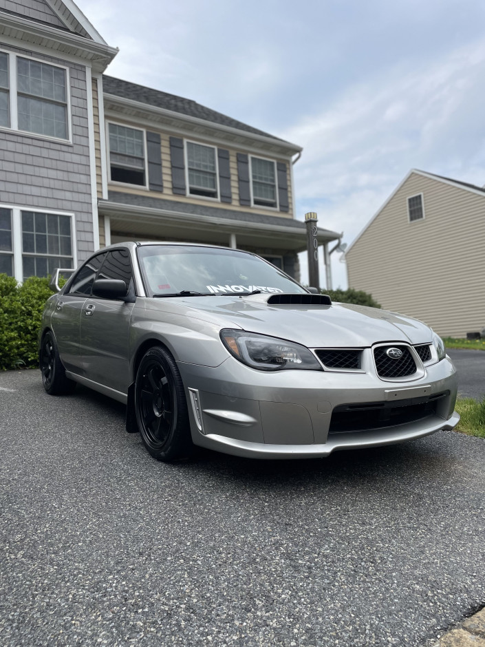 Brandon T's 2007 Impreza 2.5i