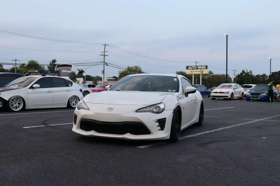 Catherine  Rusnic 's 2017 BRZ Base