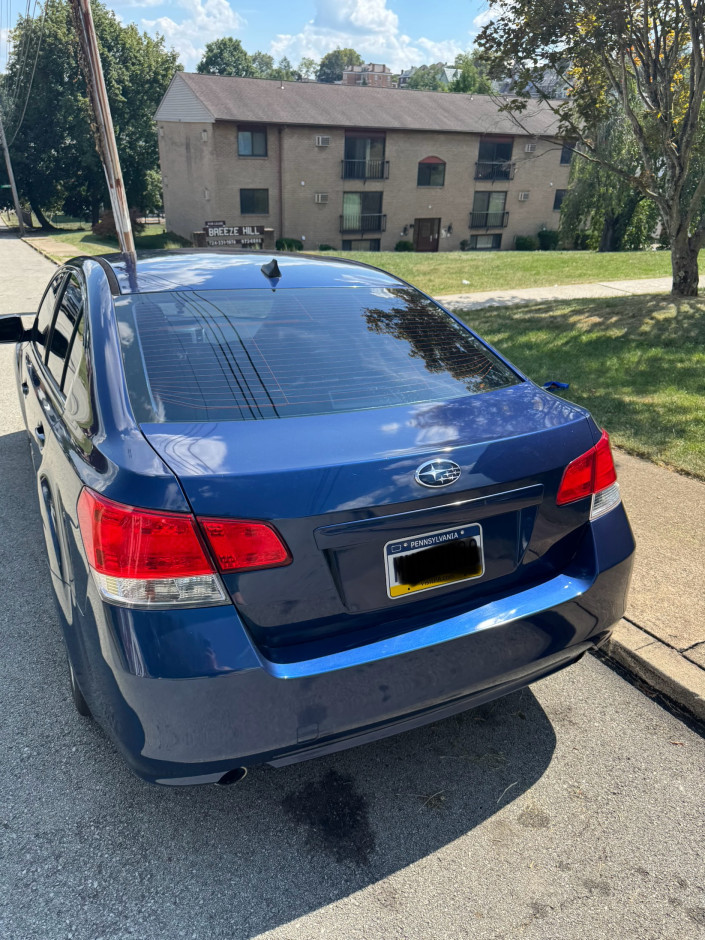 Nico R's 2011 Legacy 2.5GT Limited