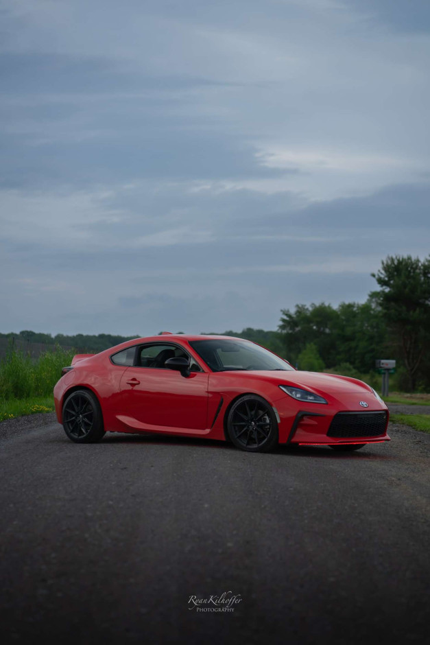 Maxwell C's 2023 BRZ Premium