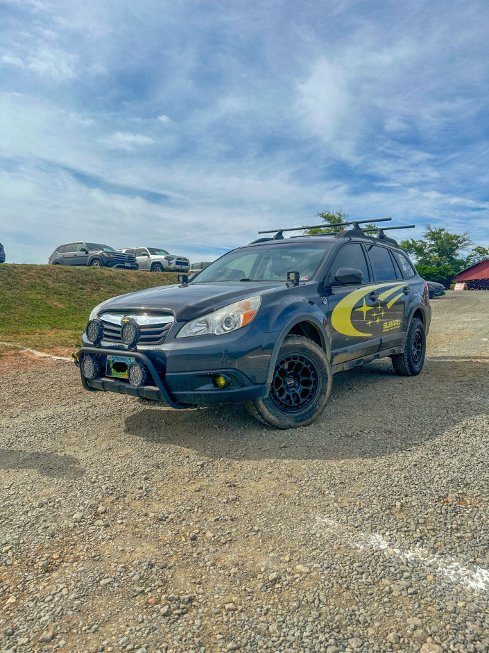 Alexander  A's 2011 Outback 2.5 Premium 