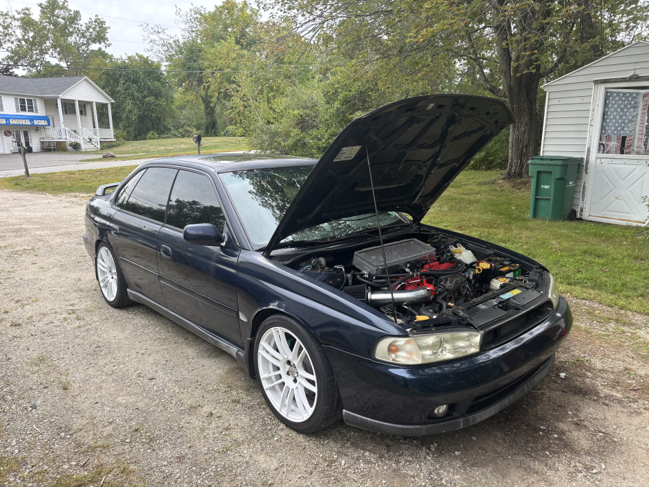Robert Q's 1995 Legacy LS