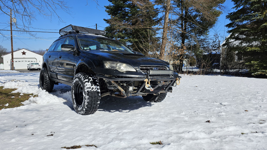 Samuel Holman's 2005 Outback 3.0R LL Bean