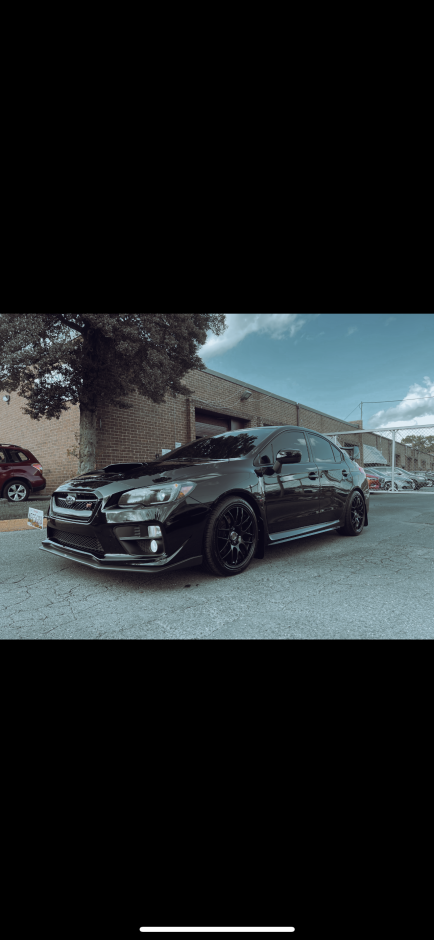 Leonardo B's 2017 Impreza WRX STI 2.0 L premium 