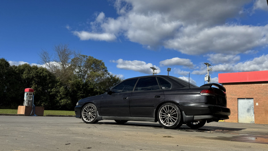 Devyn S's 1999 Legacy GT 2.5GT