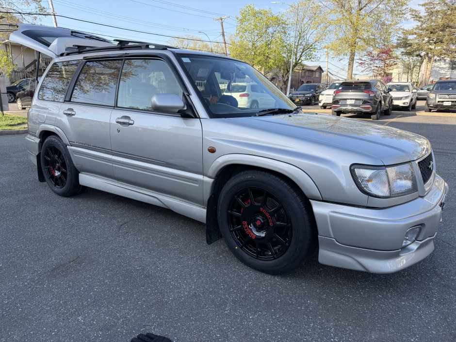 Julio B's 1999 Forester S S20/Limited (JDM RHD)