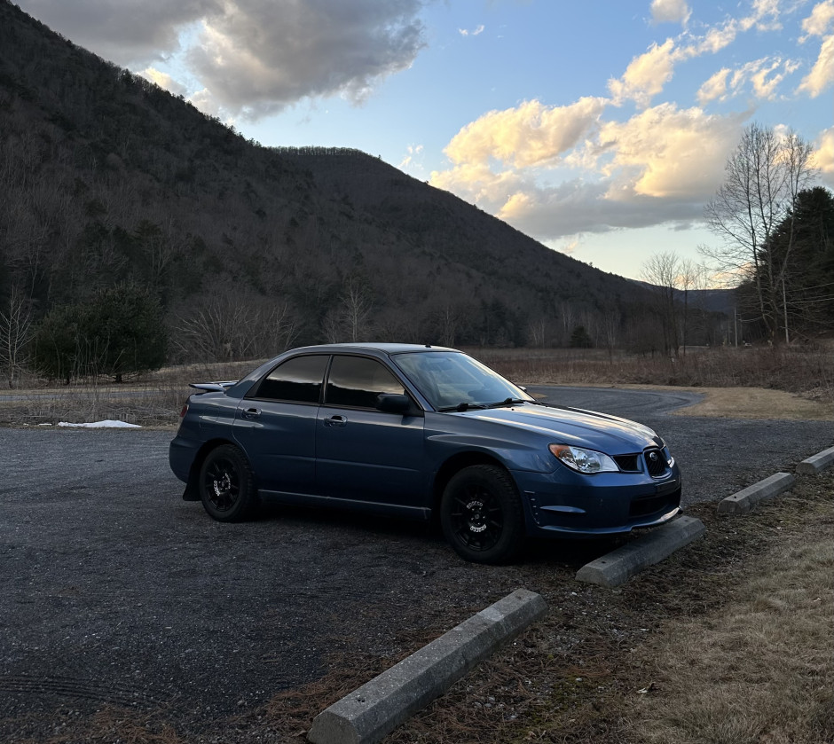 Zach Cronin's 2007 Impreza 2.5i