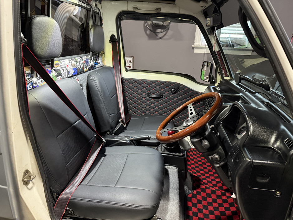 Jeremy G's 1991 Other Sambar KS4 SDX