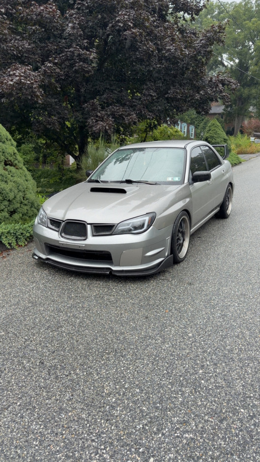 Jonathan D's 2007 Impreza 2.5i