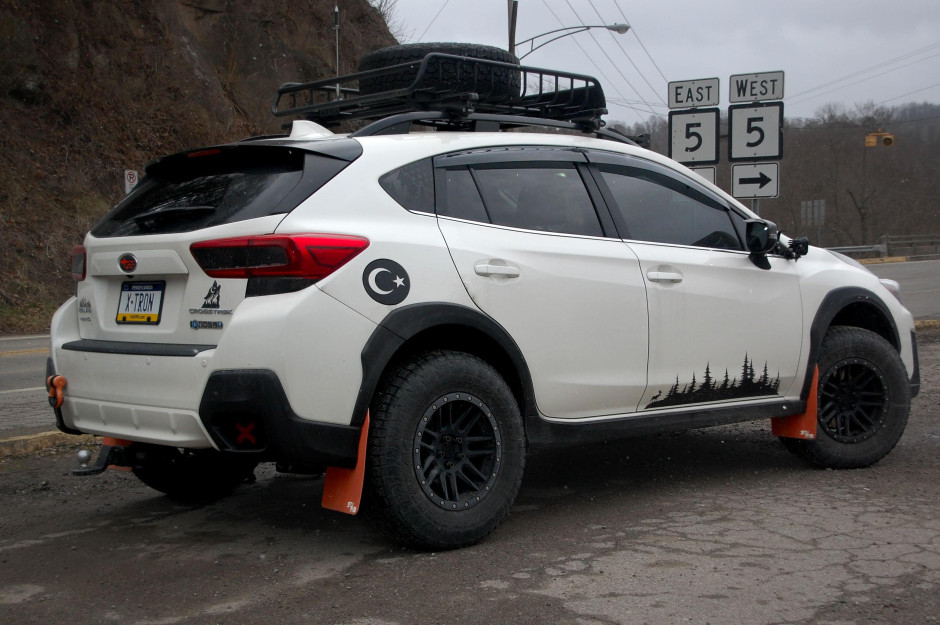 Erhan A's 2021 Crosstrek Limited